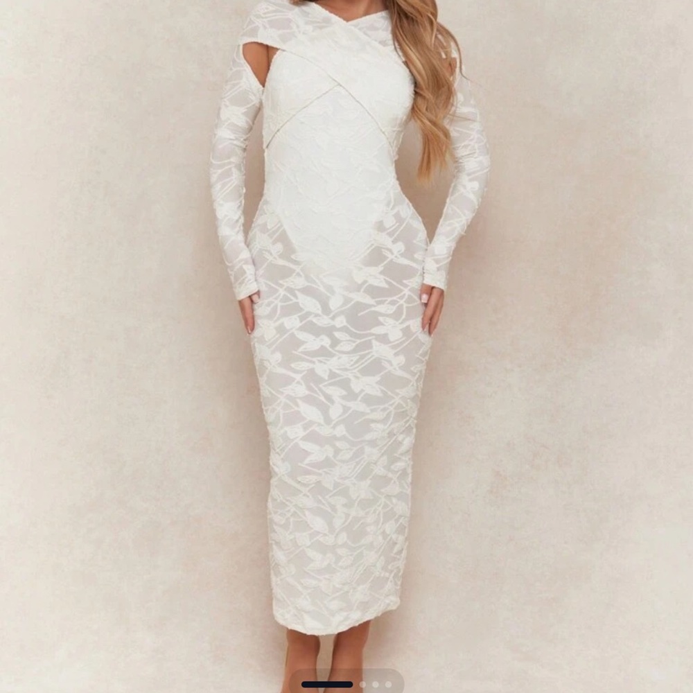 Elegant White Lace Dress